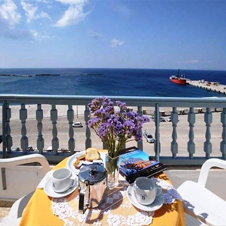 Hotel Asteria Tínos Pokoj fotografie