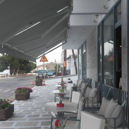 Hotel Asteria Tínos Exteriér fotografie